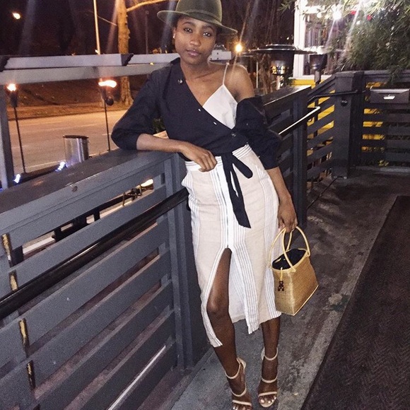 Meet your Posher, Brittni - Picture 2 of 8